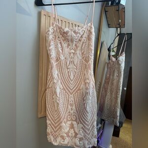 Windsor homecoming dress. (Size 4)